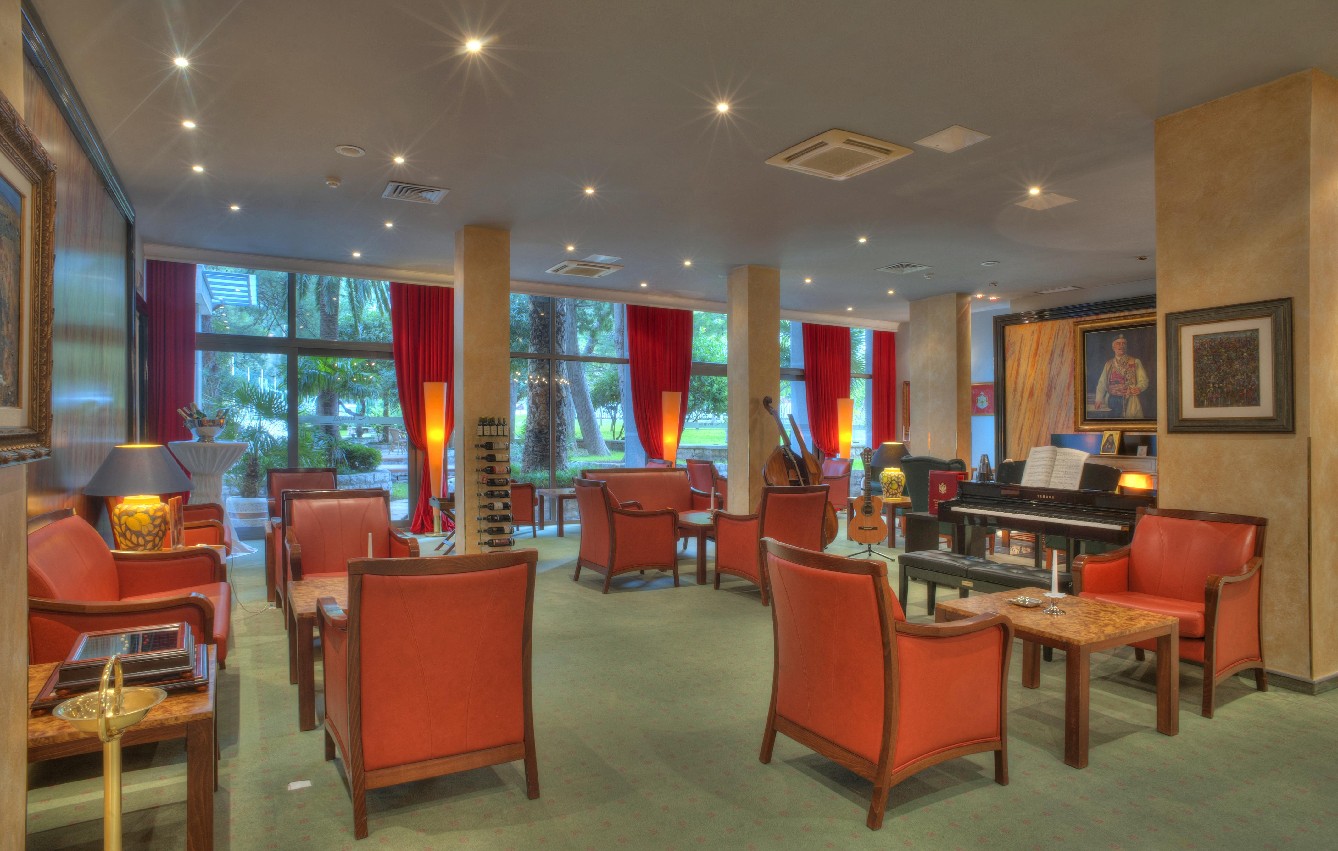 Hotel Rivijera Petrovac Luaran gambar