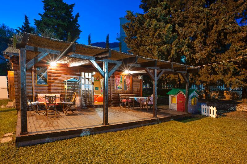 Hotel Rivijera Petrovac Luaran gambar